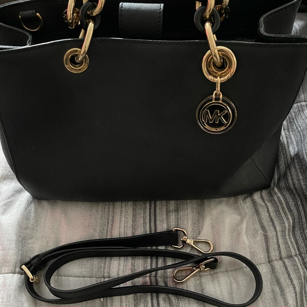 MK Cynthia MD Satchel